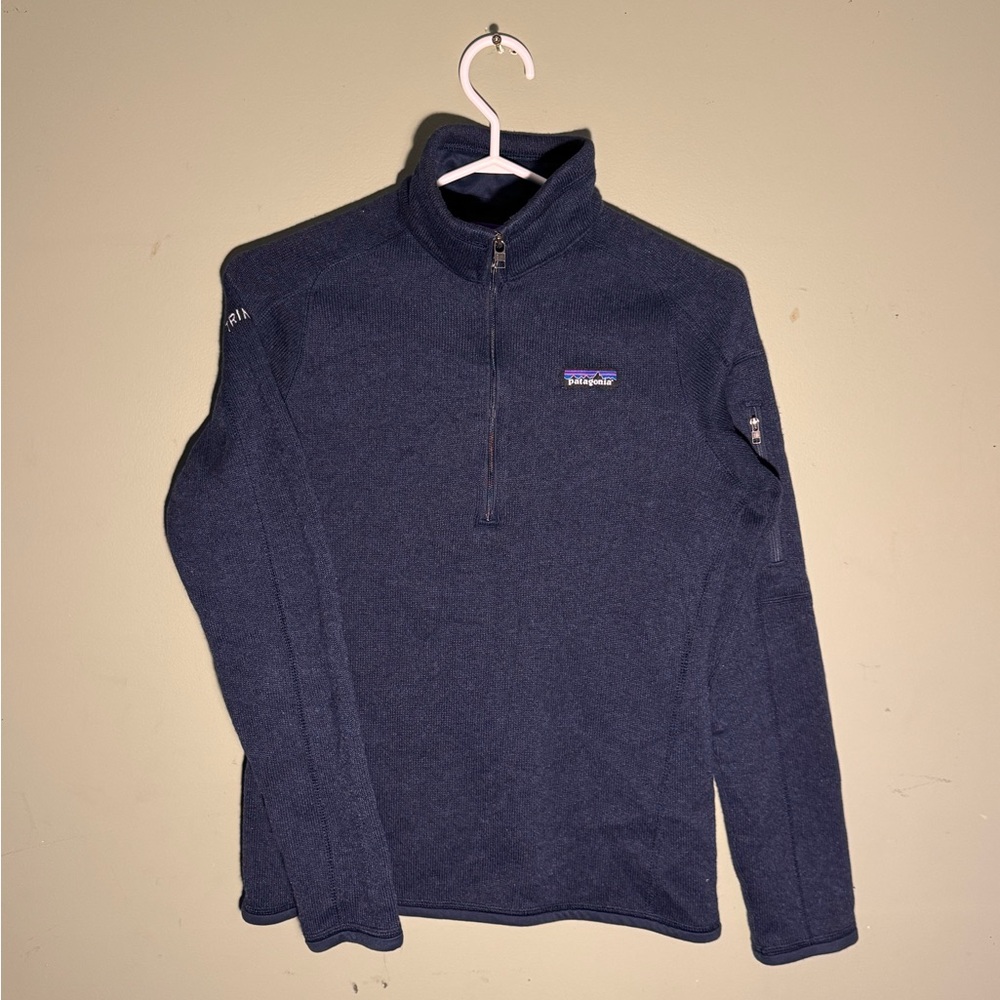 Patagonia Women’s Navy Blue Quarter-Zip Fleece Pullover (S)